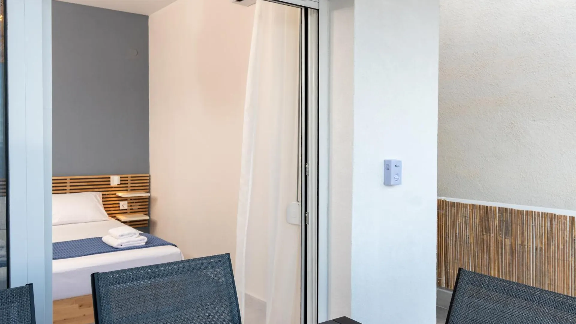 Sandra Seaview Suites Neos Marmaras Greece